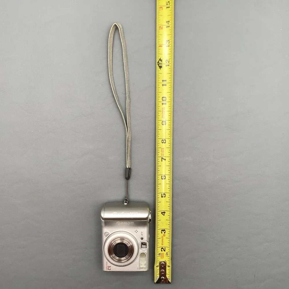 Canon PowerShot A520 4.0MP Camera - Silver 9715A001 Parts Or Not Working